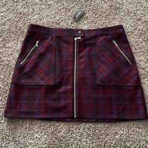 NWT Express Plaid Mini Skirt - Burgundy and Navy, Size L